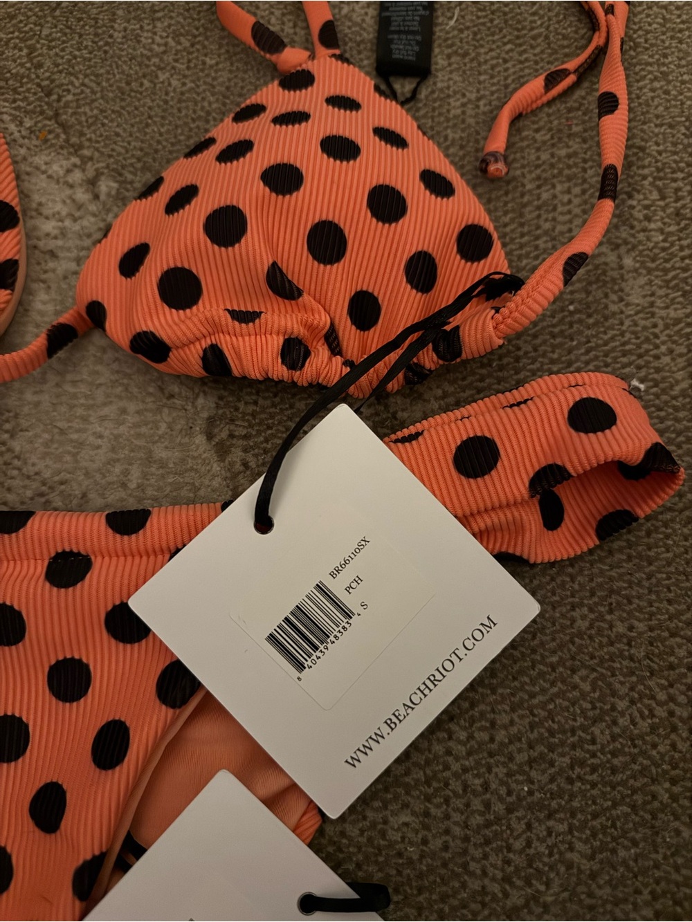 Beach Riot Winona Top + Joan Bottom in Peach Berry Dot - Picture 3 of 5